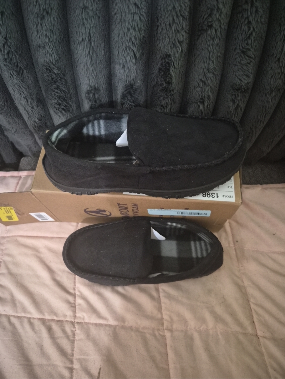 Men's Black Slip-On Memory Foam Moccasin Slippers Size 10